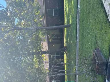 Main picture of 2846 Admirals Walk Dr E