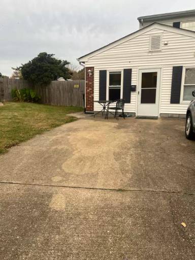 Main picture of 3344 Prince Edward Ct
