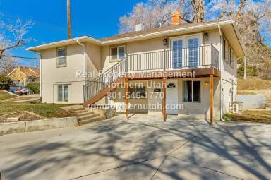Main picture of 902-972 Sullivan Rd