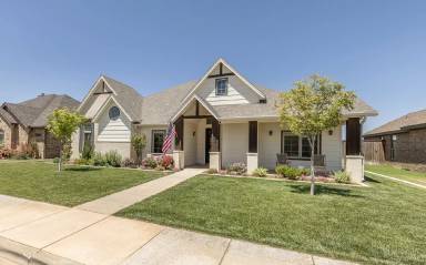 Main picture of 310 N 11th St