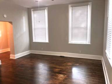 Main picture of 812 N Broadway St