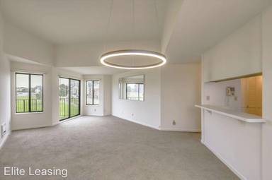 Main picture of 3501 Laguna St