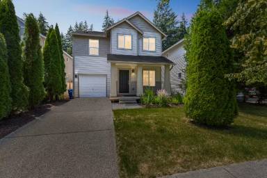 Main picture of 11031 Elliston Way NE