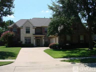 Main picture of 1605 Berwick Dr
