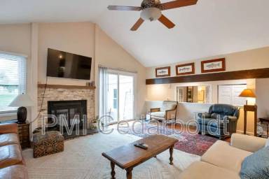 Main picture of 6396 S Glencoe Ct