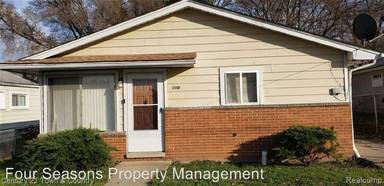 Main picture of 108 Blaine Ave