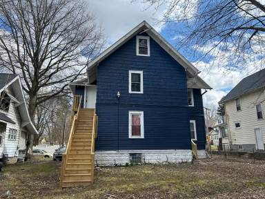 Main picture of 294 Madison Ave