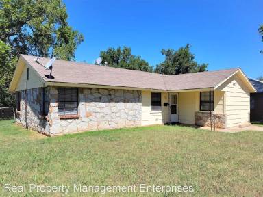 Main picture of 1813 Lariet Ln