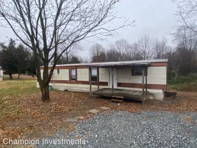 Main picture of 643 Oak Grove Rd