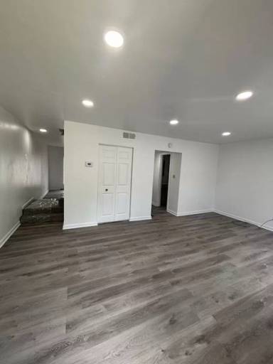 Main picture of 1204 Clear Ridge Ln