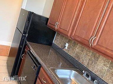 Main picture of 3719 John F Kennedy Blvd