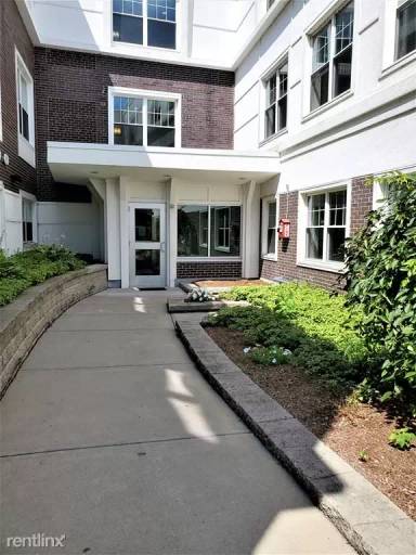 Main picture of 274 Washington St