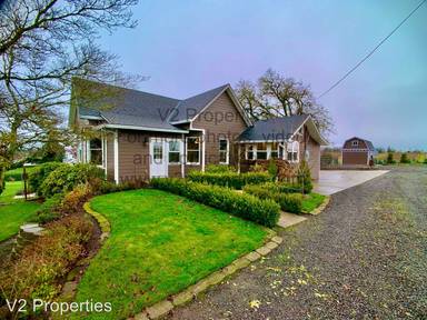 Main picture of 33515 SE Oxbow Dr