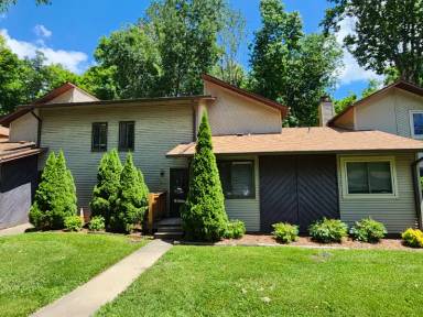 Main picture of 2205 Forest Acres Dr