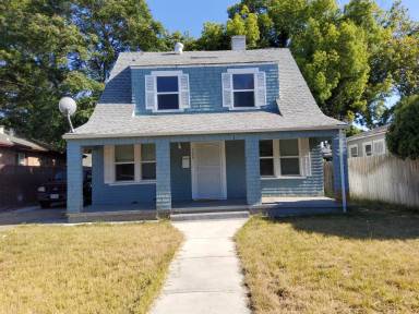 Main picture of 726 Rosalind Ave