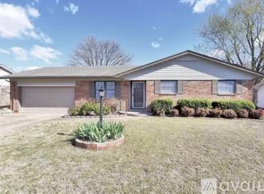 Main picture of 814 W Norman St