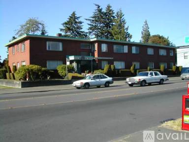 Main picture of 4420 SW Admiral Way