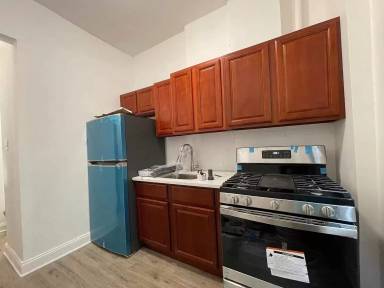 Main picture of 1103 Franklin Ave