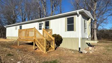Main picture of 395 Poplar Springs Rd