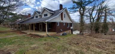 Main picture of 6023 Verona Rd