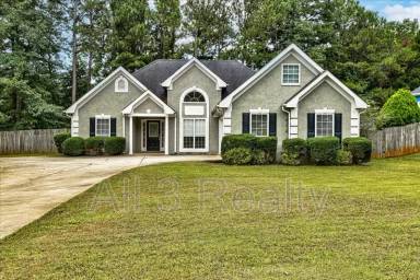 Main picture of 25 Wisteria Cir
