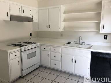 Main picture of 6422 Warner Ave