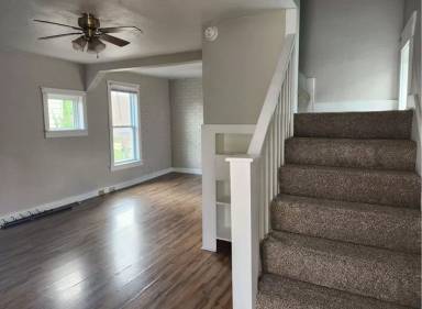 Main picture of 510 E Lewis St