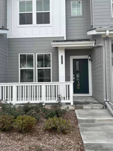 Main picture of 5400 Euclid Dr