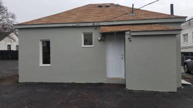 Main picture of 3909 N Howard St