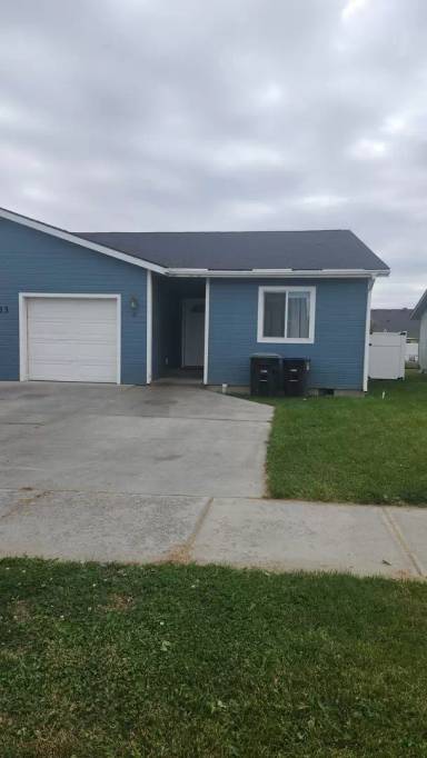 Main picture of 1213 W Franklin St