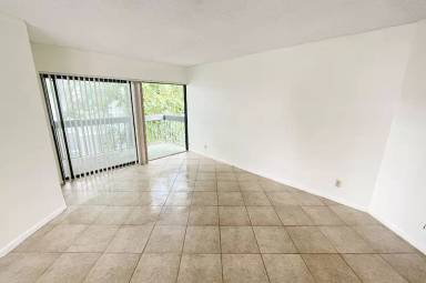 Main picture of 1750 N Congress Ave