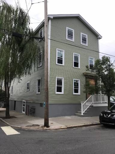 Main picture of 35 Governor St