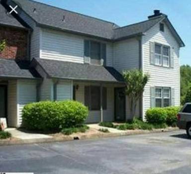 Main picture of 1913 Spring Wood Dr