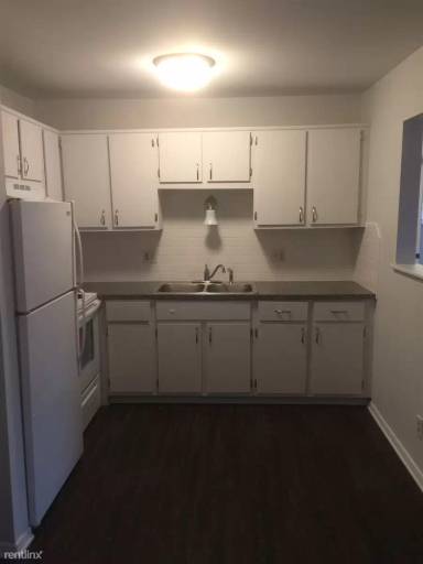 Main picture of Ellen Avenue Apartments