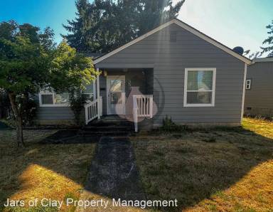 Main picture of 353 Chicago St SE