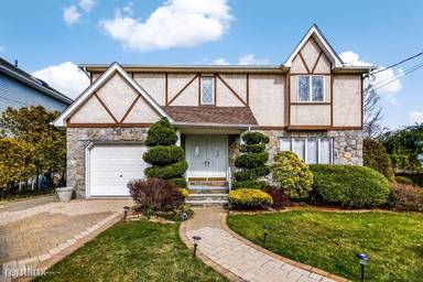 Main picture of 125 Swinnerton St
