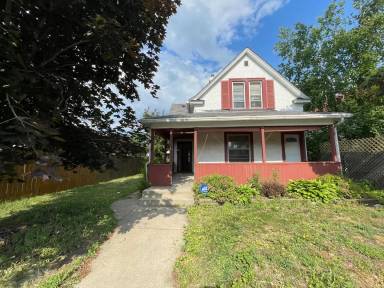 Main picture of 2418 California St NE