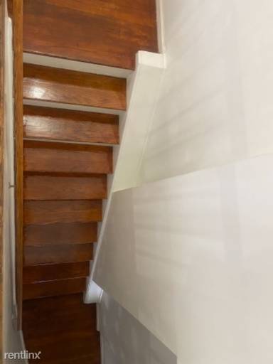 Main picture of 455 Torry Ave