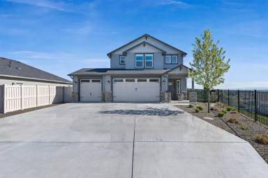 Main picture of 10757 W Thimbleberry Ct