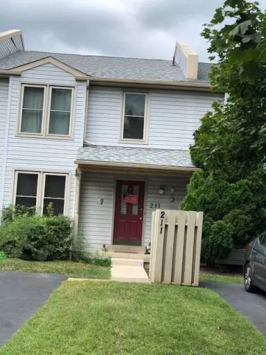 Main picture of 211 Inverness Cir