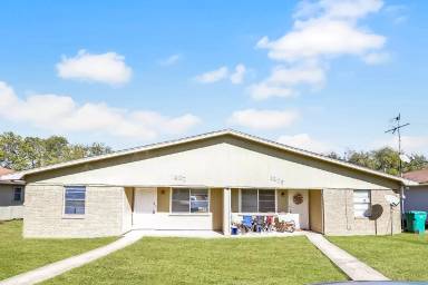 Main picture of 1229 W Avenue J