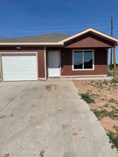 Main picture of 2613 Globe Ave
