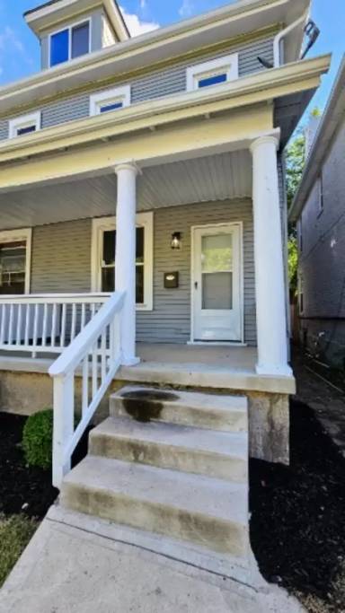 Main picture of 258 S Souder Ave