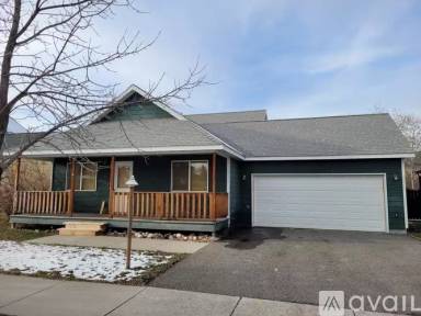 Main picture of 613 Green Tree Dr