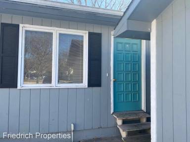 Main picture of 628 Garnet Dr