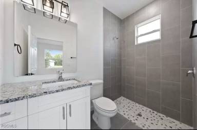 Main picture of 1027 Meadow Rd