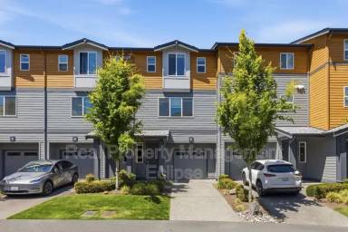 Main picture of 19324 35th Dr SE