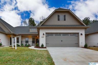 Main picture of 130 John Deere Way