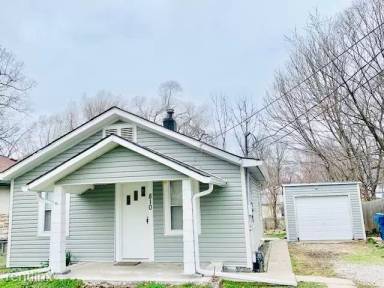 Main picture of 810 S Grand Ave