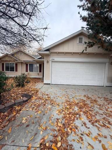 Main picture of 1241 N Cathy Ave